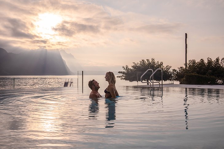 Park Hotel Vitznau Pool Lake Lucerne