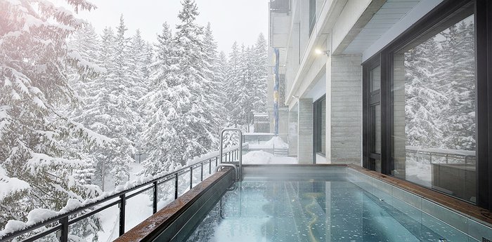 Terminal Neige – Totem Flain - Steamy Outdoor Pool With Alps View