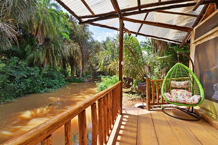 Malakai Eco Lodge Pond Cottage Balcony