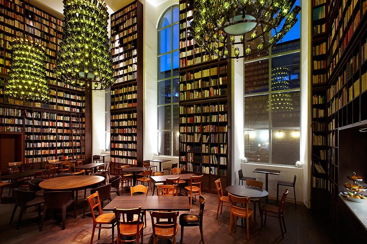 B2 Boutique Hotel library