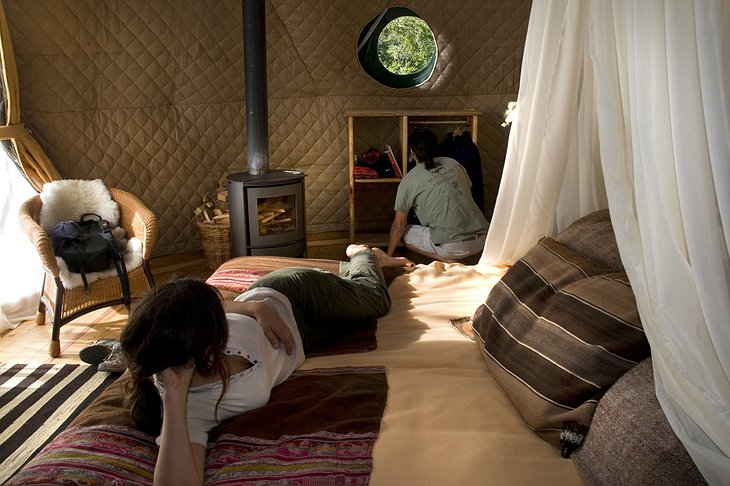 Couple enjoying the EcoCamp Suites Dome