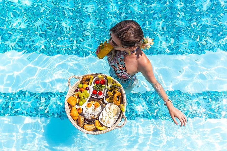 Sura Design Hotel & Suites Pool Floating Food