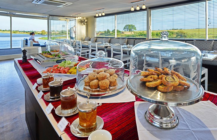 Zambezi Queen breakfast buffet