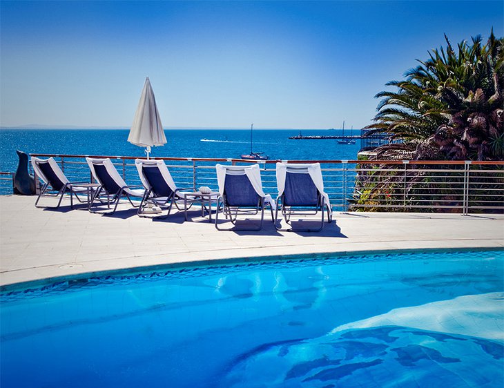 Albatroz Seafront Hotel swimming pool