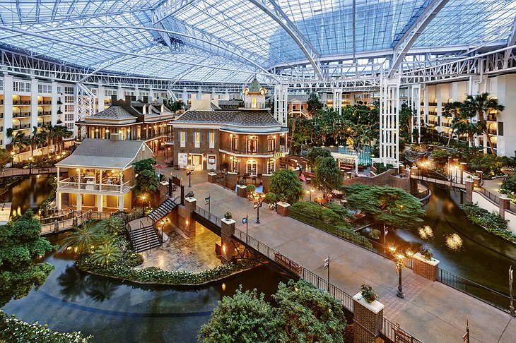 Gaylord Opryland Resort Huge Indoor