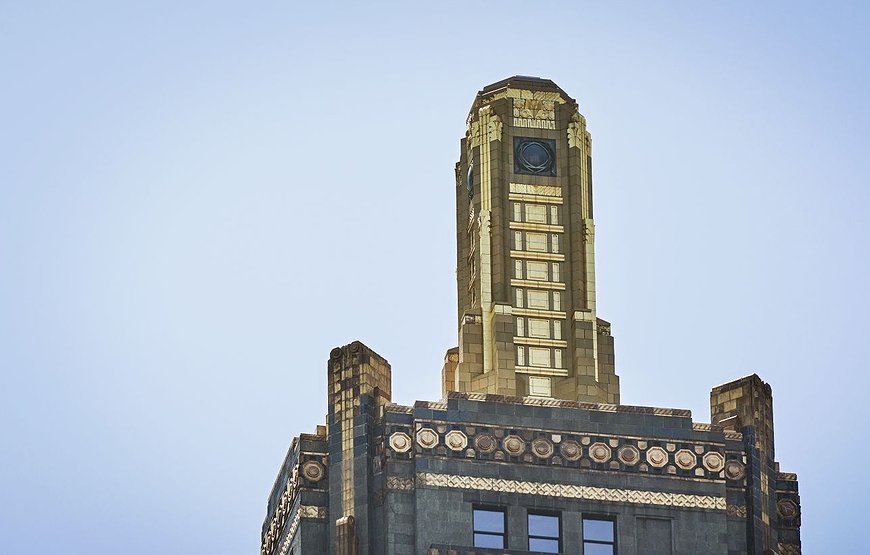 Pendry Chicago - Luxury Hotel In An Art Deco Champagne Bottle-Shaped Tower