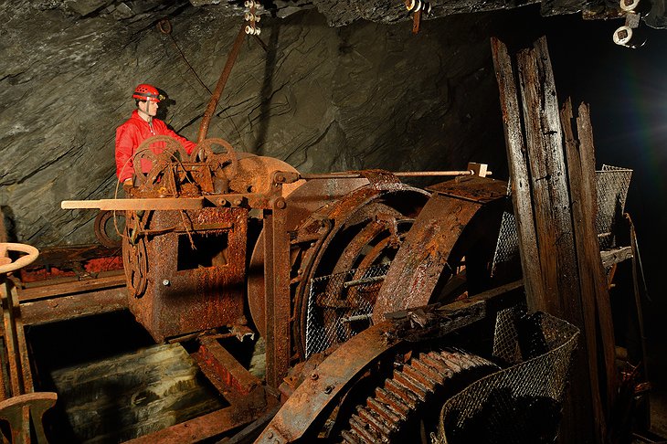 Abandoned mining equipment