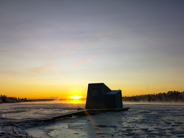 Arctic Bath water cabin