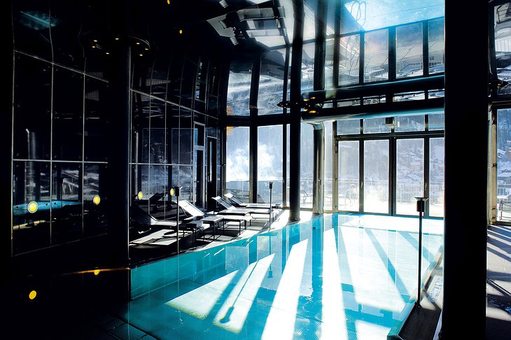 The Omnia Hotel Pool