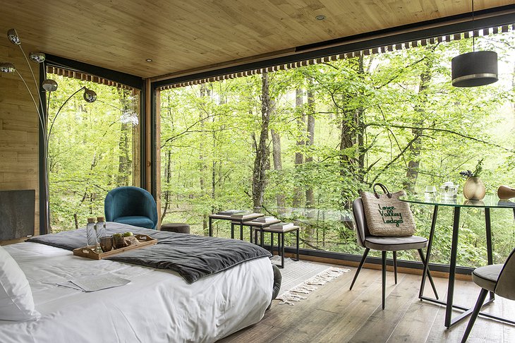 Loire Valley Lodges Treehouse Bedroom