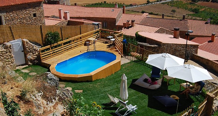 Casa da Cisterna pool