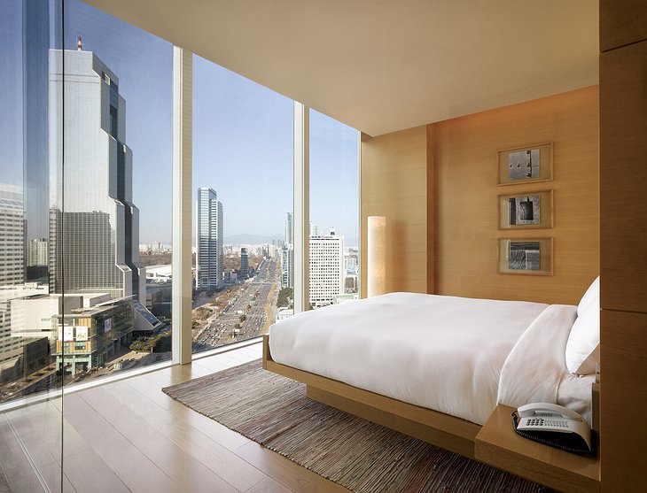 Park Hyatt Seoul suite bedroom