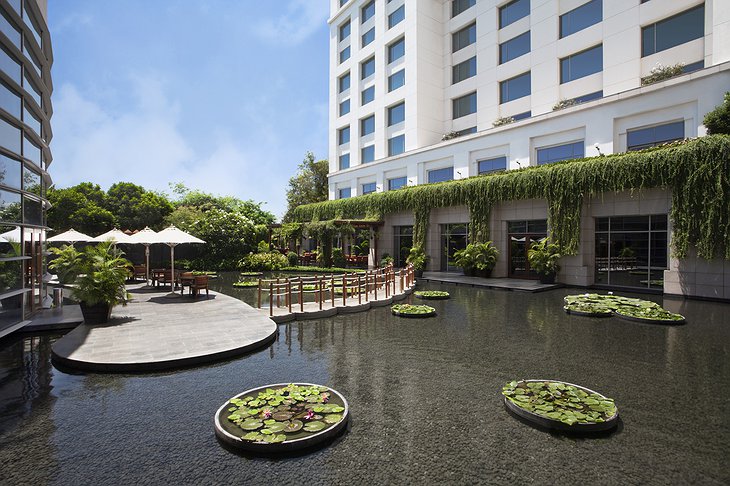 Hotel Park Hyatt Chennai Flower Pools
