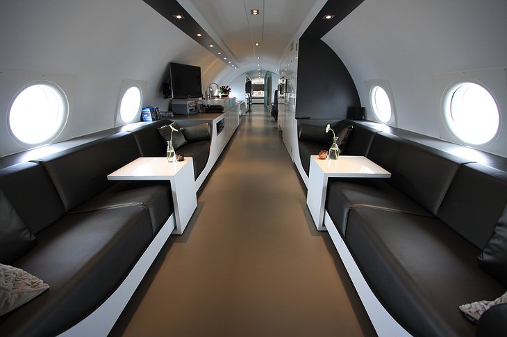 Airplane Suite aisle