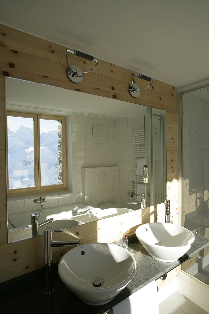 Kulmhotel Gornergrat bathroom