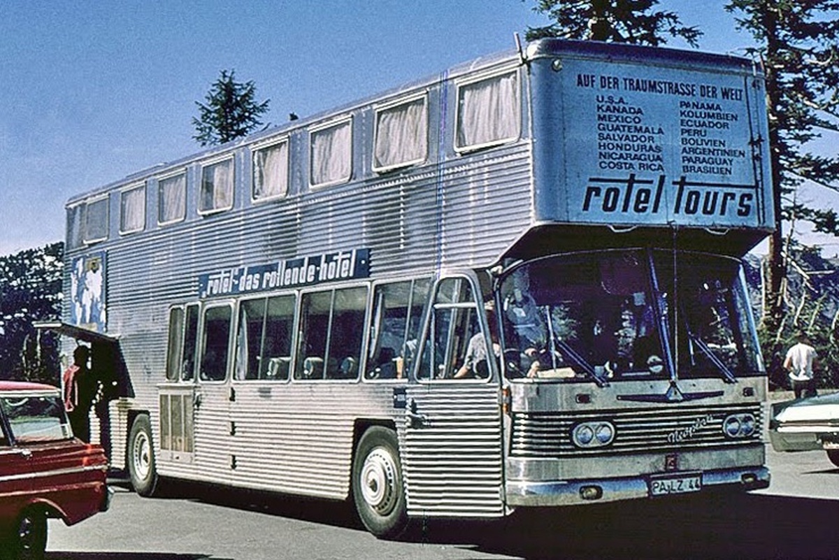 Tour a Double-Decker Bus Turned Into a Mobile Hostel