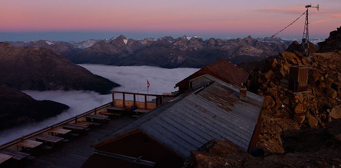 Georgy's Hütte - Alpine Hut 3,200 Meters Above Sea Level
