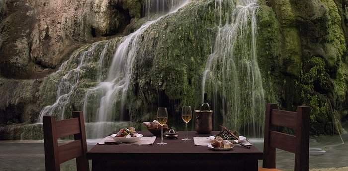 Ma'In Hot Springs Resort & Spa - Hotel In The Desert With A Waterfall