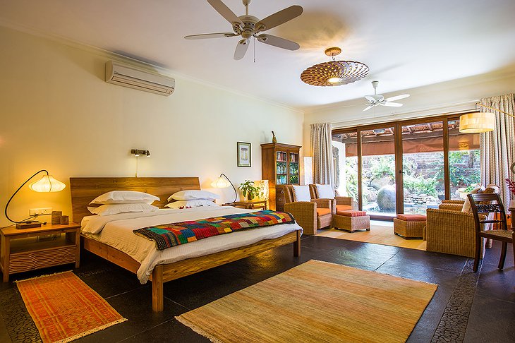 Summertime villa in Goa room