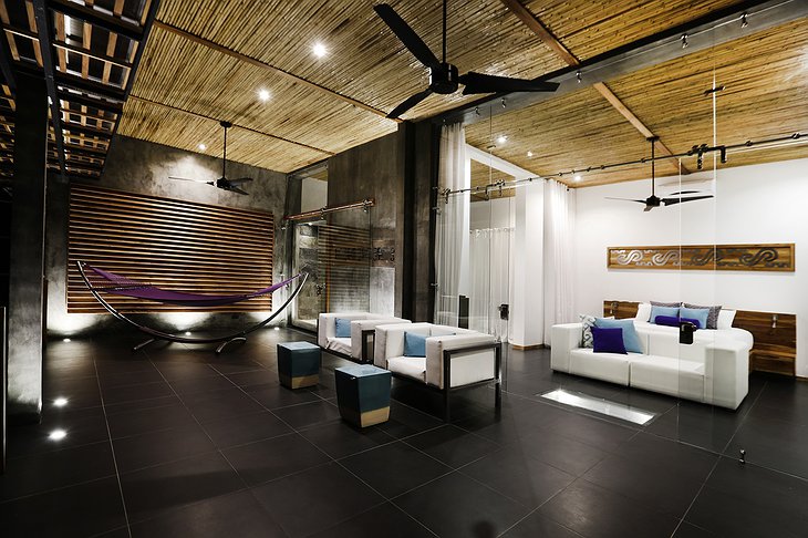 Kura Design Villas lounge