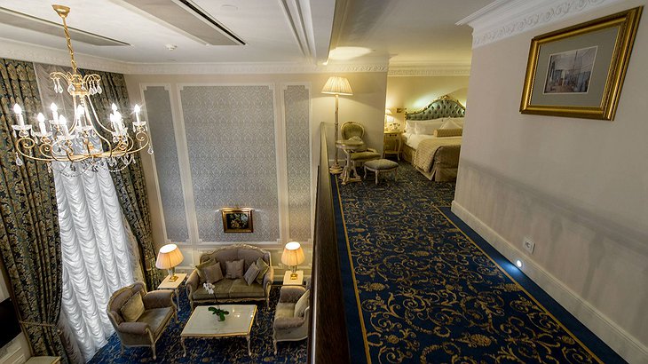 The State Hermitage Museum Official Hotel Duplex Suite Bedroom