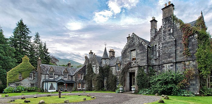 Ardanaiseig Hotel - Scottish Highlands Castle