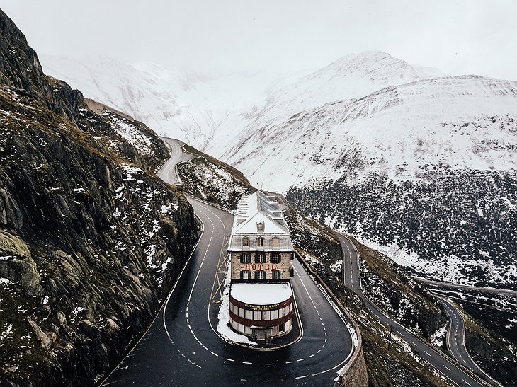 Snowy Hotel Belvedere and Furka Pass during autumn