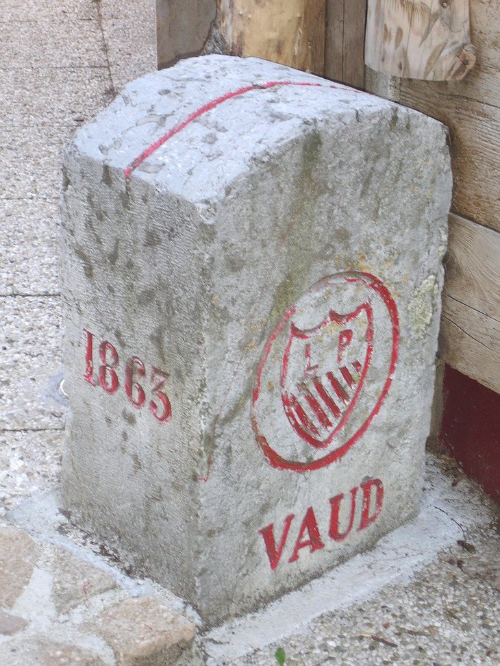 Vaud stone sign