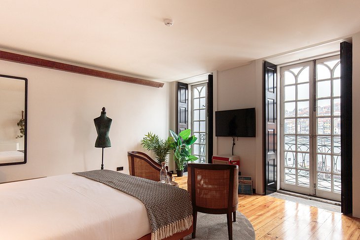 The House Of Sandeman Private Bedroom