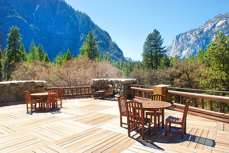 Large Yosemite View Terrace