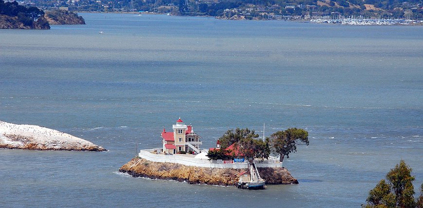 East Brother Light Station - Historical Lighthouse On A Mini Private Island