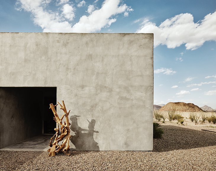 Willow House Concrete Casita