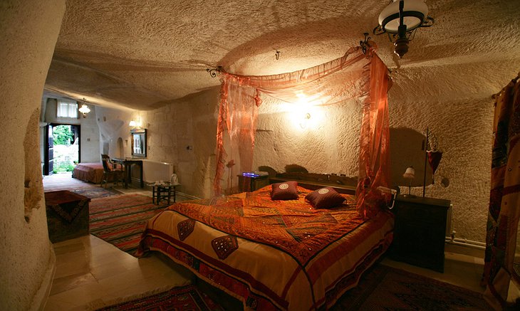 Gamirasu Cave Hotel room