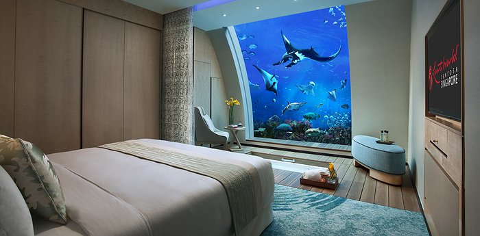 Resorts World Sentosa - Room-View Of The World’s Largest Aquarium