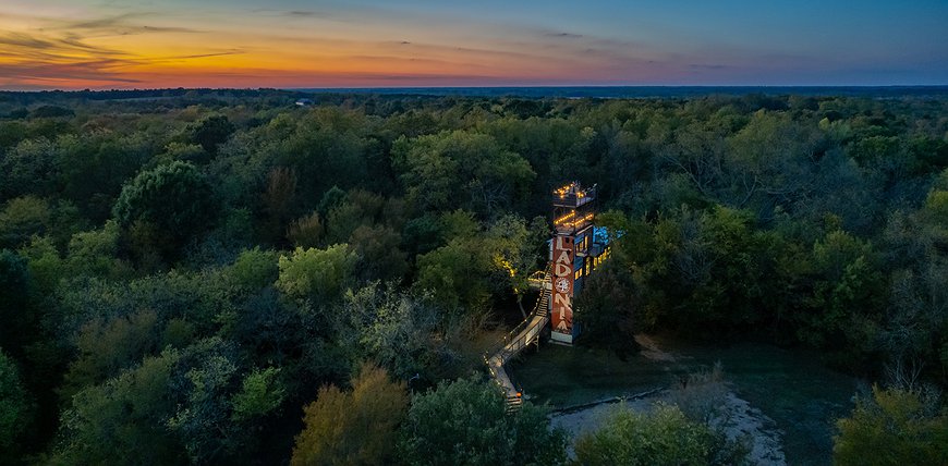 Air Castle - Sky High Container Tower