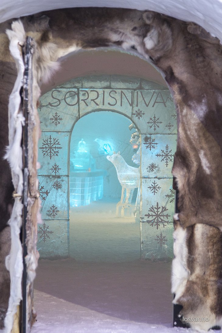 Sorrisniva Igloo Hotel ice gate entrance