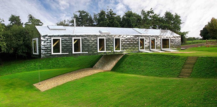 The Balancing Barn - Architecture That’s Way Over The Line