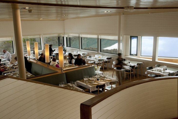 Explora Patagonia Hotel restaurant