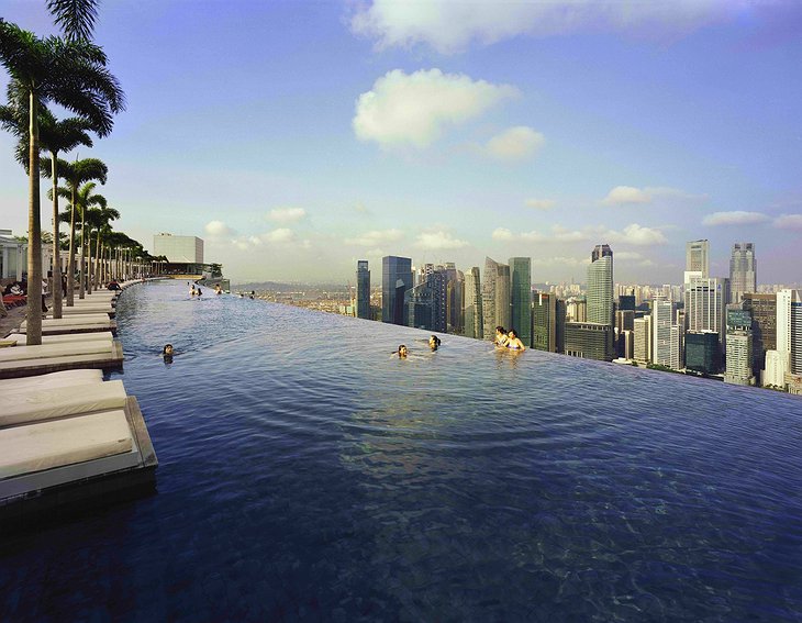 Marina Bay Sands Infinity pool with people