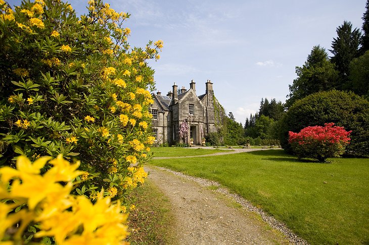 Ardanaiseig Hotel and its garden