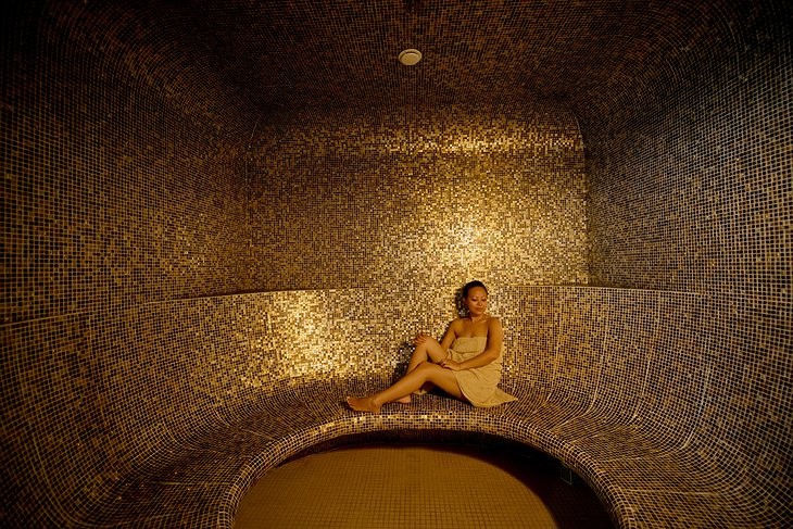 Kandolhu Island spa hammam