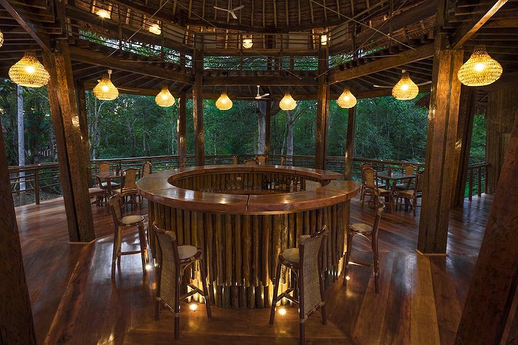 Treehouse Lodge Iquitos restaurant interior