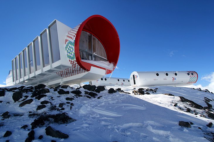 LeapRus Eco Hotel capsule close-up