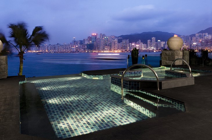 InterContinental Hong Kong infinity spa pool at night