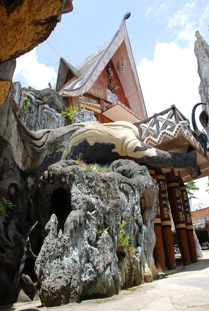 Hang Nga Treehouse