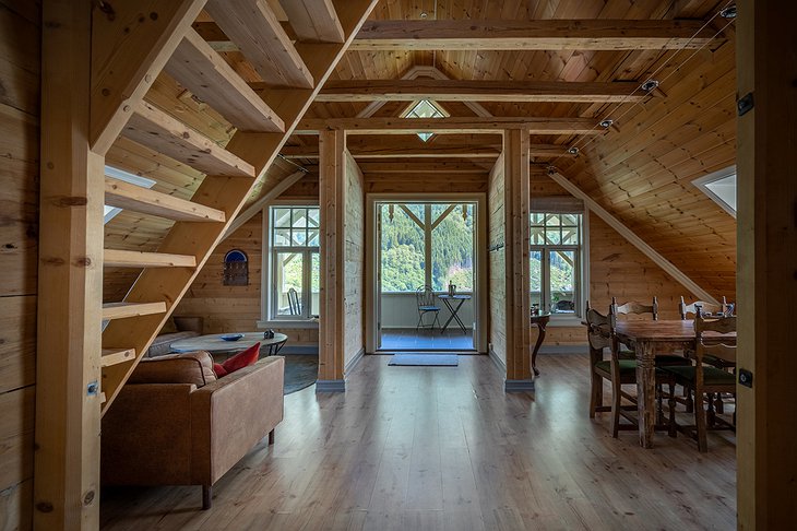 Vikinghaug Apartment With Wooden Interior