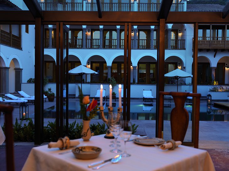 Belmond Palacio Nazarenas dining at the pool