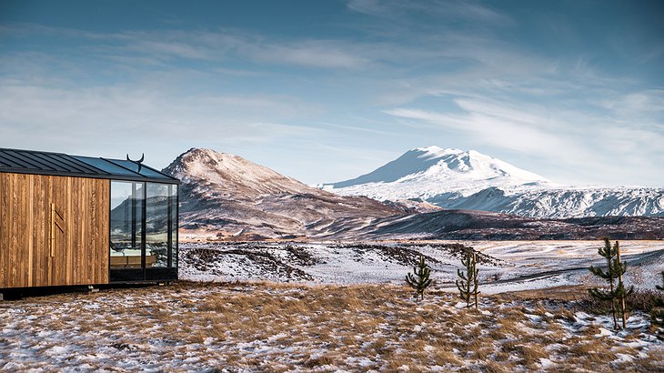 Panorama Glass Lodge Exterior With Icelandic Landscape