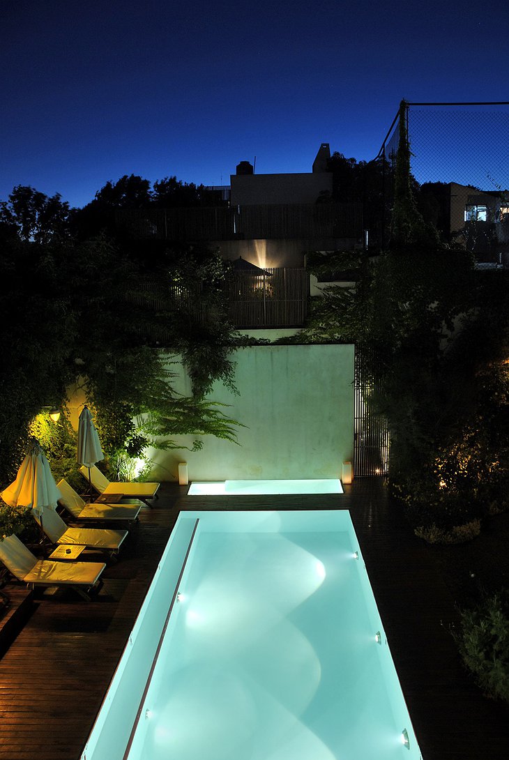 Home Hotel Buenos Aires swimming pool at night