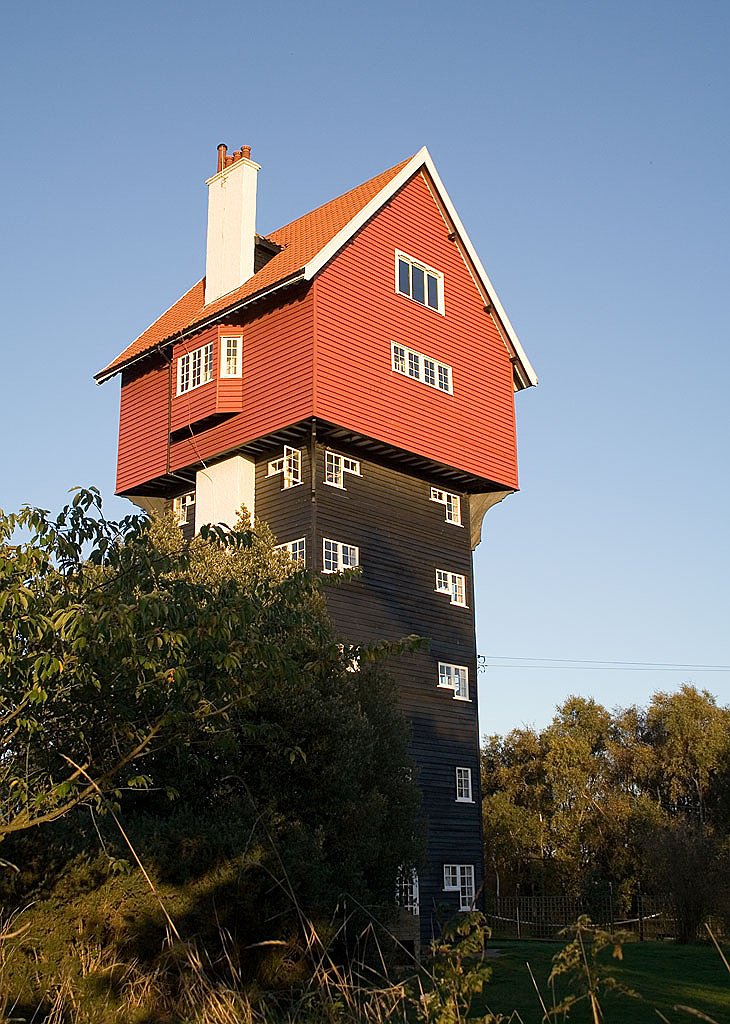 House in the Clouds exterior